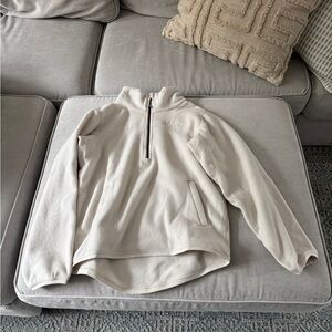 NEW WITHOUT TAGS Lululemon Cream Zip Up Size 4